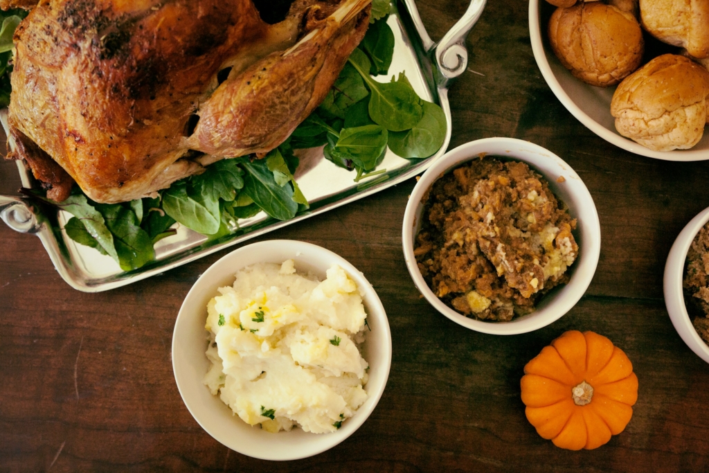 A thanksgiving meal laid out on the table.